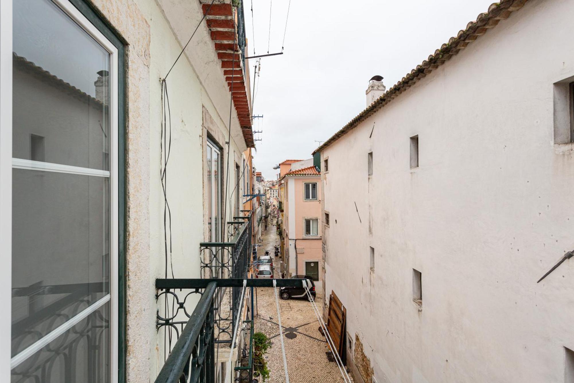 Apartment Joivy Chic In Trendy Area Lissabon